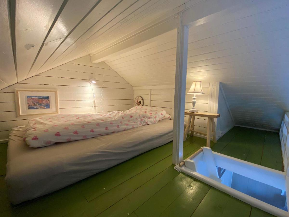 Holiday home Lofotbua Offersoya
